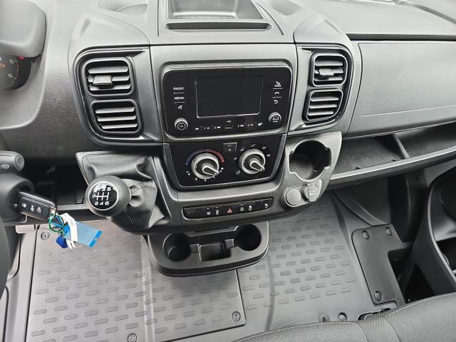 Opel Movano 30 L2H1 BlueHDI 120 Cargo 2.2 BlueHDI120 PDC hinten 