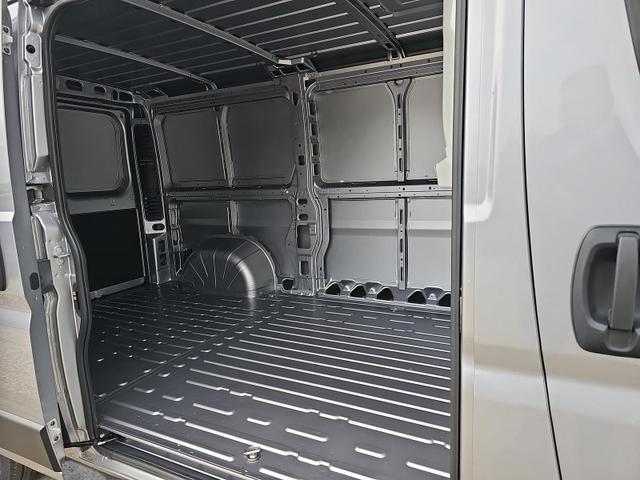 Opel Movano 30 L2H1 BlueHDI 120 Cargo 2.2 BlueHDI120 PDC hinten 