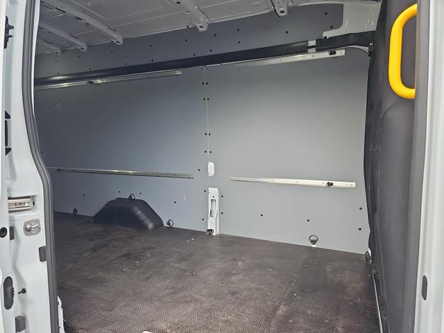 Ford Transit 350 L4 Trend FT350 2.0TDCI RWD L4H3 Nav Airline 