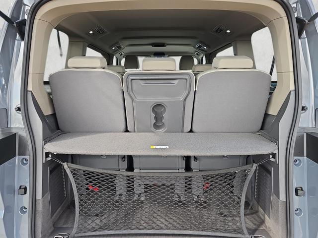 Volkswagen T7 Multivan Basis 1.5 TSI DSG Kamera beh. Frontscheibe 