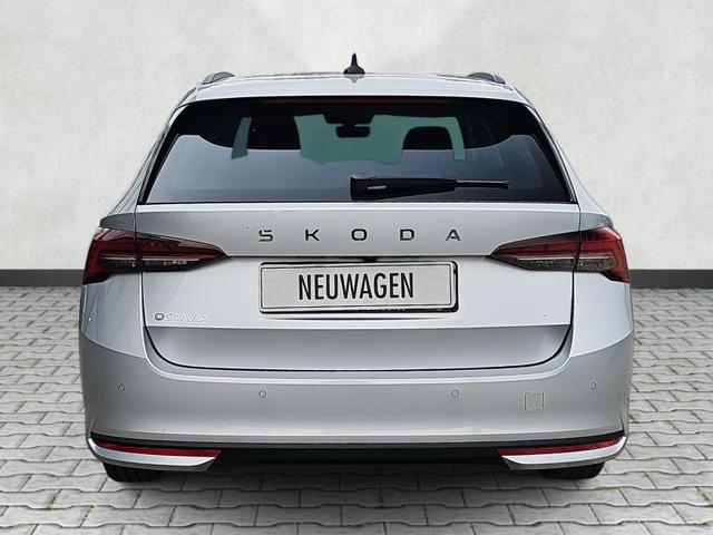 Skoda Octavia Combi 2.0 TDI 110 kW Selection DSG AHK / Kamera 