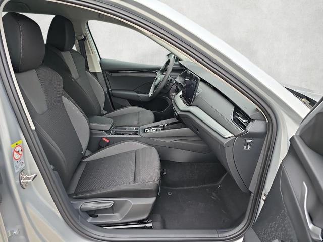 Skoda Octavia Combi 2.0 TDI 110 kW Selection DSG AHK / Kamera 
