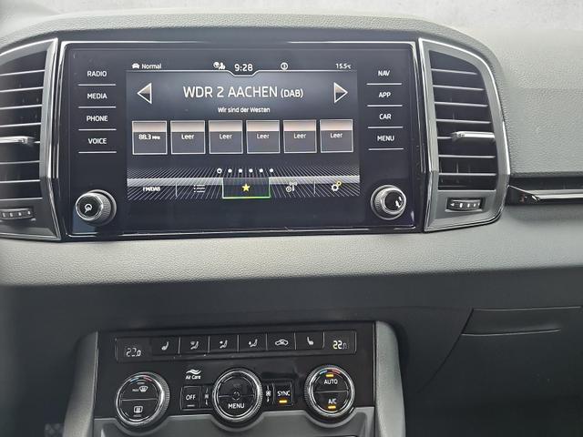 Skoda Karoq Drive 4x4 2.0 TDI DSG Selection ACC AHK Kamera 