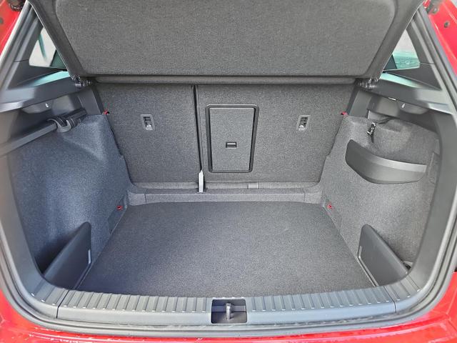 Skoda Karoq Sportline 4x4 2.0 TSI DSG Leder AHK Pano 