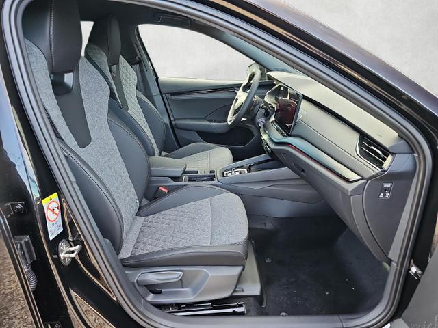 Skoda Octavia Combi 1.5 TSI mHEV 110 kW Sportline eTSI DSG Matrix Navi 