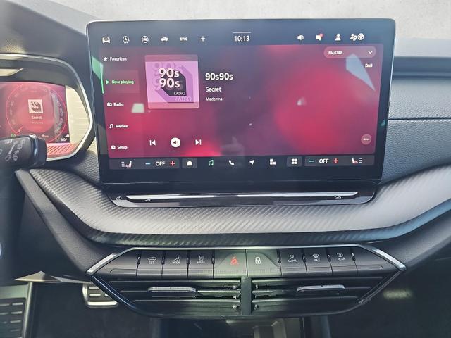 Skoda Octavia Combi 1.5 TSI mHEV 110 kW Sportline eTSI DSG Matrix Navi 