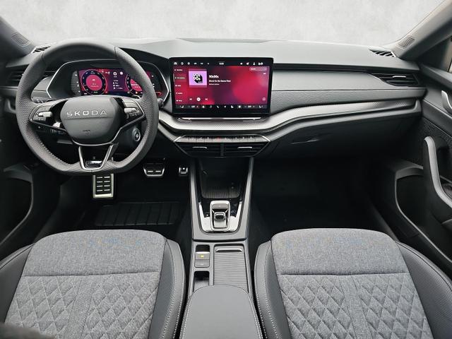 Skoda Octavia Combi 1.5 TSI mHEV 110 kW Sportline eTSI DSG Pano AHK 