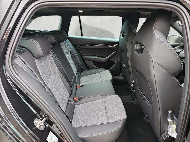 Skoda Octavia Combi 1.5 TSI mHEV 110 kW Sportline eTSI DSG Pano AHK 