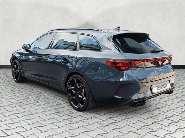 Cupra Leon Sportstourer 2.0 TSI 245 kW 4Drive VZ DSG Pano AHK 