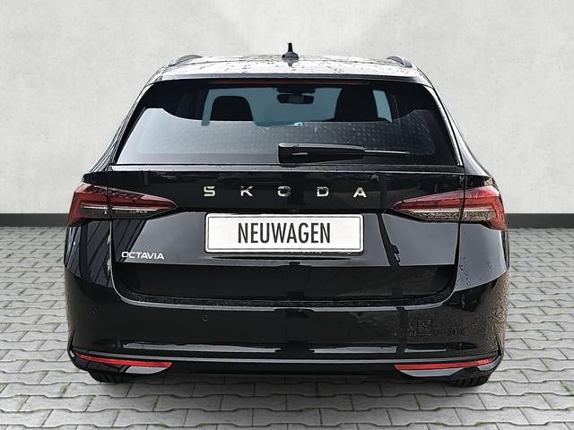 Skoda Octavia Combi 2.0 TDI 110 kW Selection DSG AHK / Kamera 