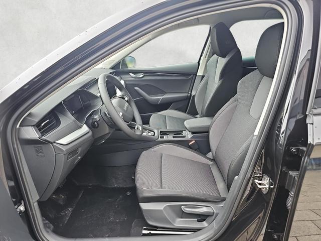 Skoda Octavia Combi 2.0 TDI 110 kW Selection DSG AHK / Kamera 