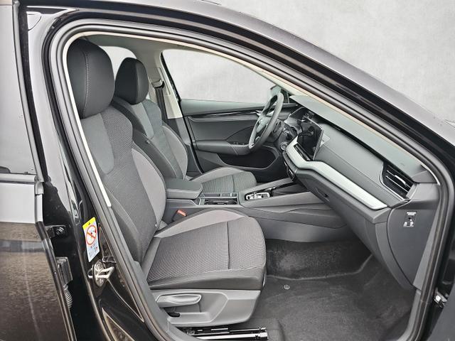 Skoda Octavia Combi 2.0 TDI 110 kW Selection DSG AHK / Kamera 