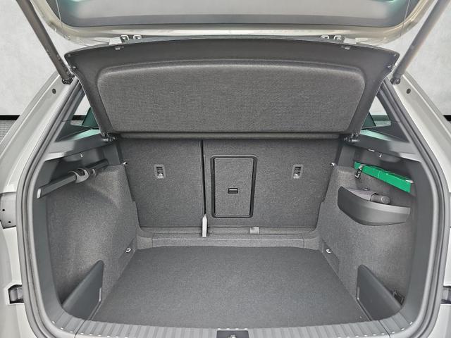 Skoda Karoq Sportline 1.5 TSI DSG / Navi Kessy ACC 