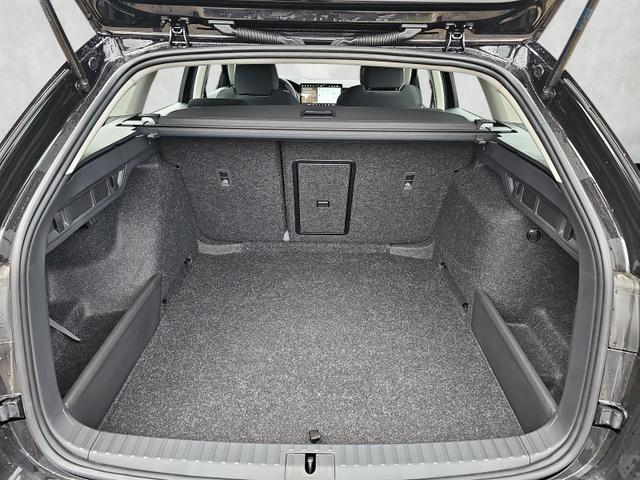 Skoda Octavia Combi 1.5 TSI mHEV 110 kW Selection eTSI DSG Navi / ACC 