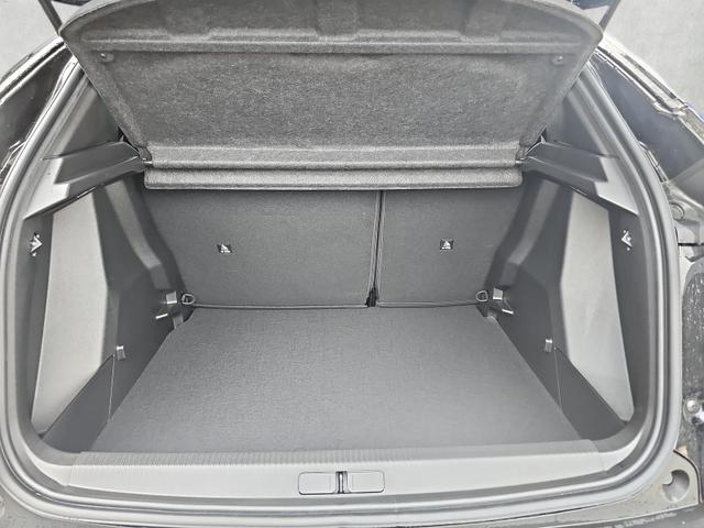 Peugeot 2008 Allure 1.2 PureTech / Mirrorscreen SHZ 