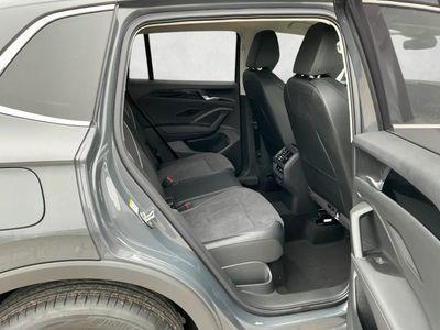 Volkswagen Tiguan 2.0 TDI 110 kW Elegance DSG IQ.Light / ACC AHK 