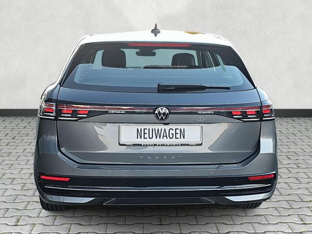 Volkswagen Passat Variant 2.0 TDI 110 kW Elegance DSG / Head-up 