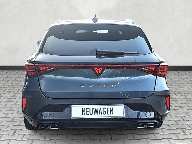 Cupra Leon Sportstourer 1.5 TSI 110 kW ACC AHK Kamera Keyless 