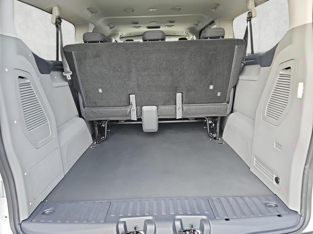 Ford Transit Custom 320 L2 FWD Trend Combi 2.0 EcoBlue 9Sitz. 