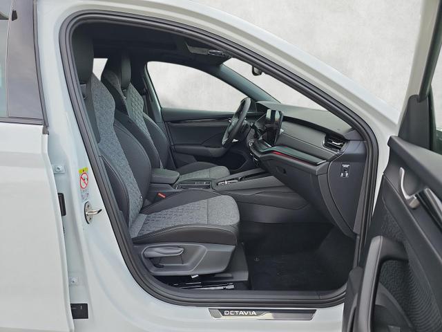 Skoda Octavia Combi 1.5 TSI mHEV 110 kW Sportline eTSI DSG Pano AHK 