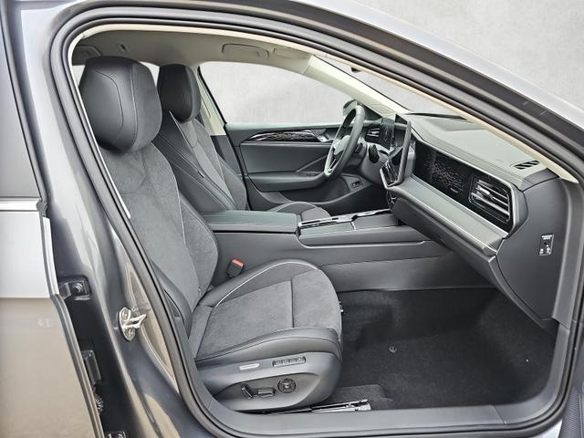 Volkswagen Passat Variant 2.0 TDI 110 kW Elegance DSG IQ.Light AHK 