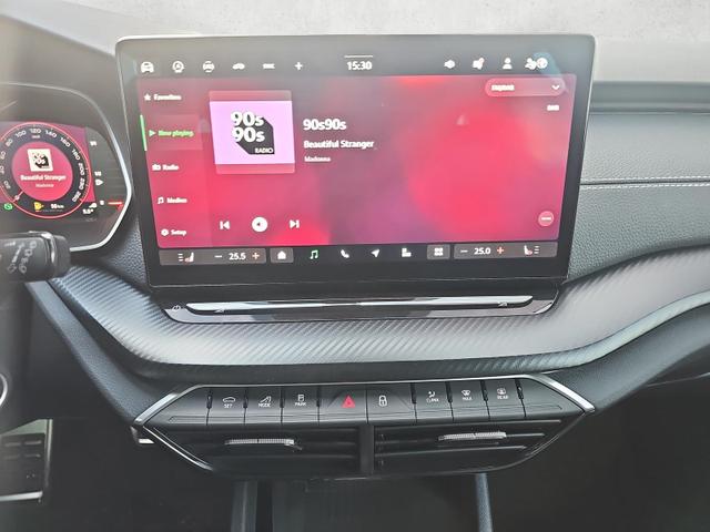 Skoda Octavia Combi 2.0 TSI 150 kW 4x4 Sportline DSG AHK Kessy 