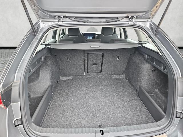 Skoda Octavia Combi 2.0 TDI 110 kW Selection DSG Navi Sitzhei 