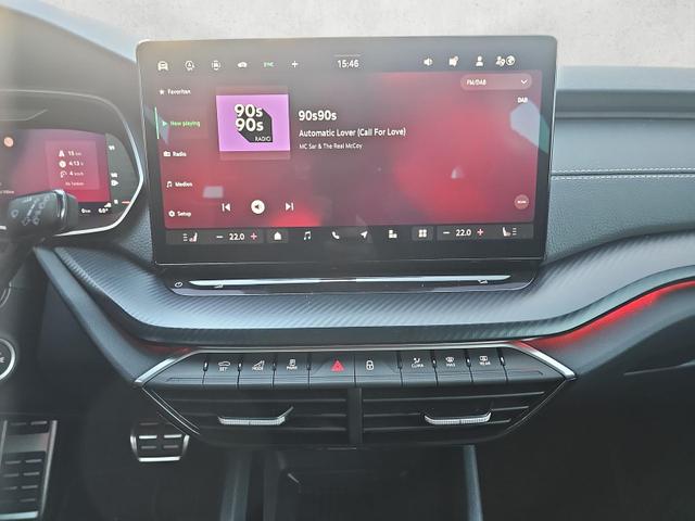 Skoda Octavia Combi 1.5 TSI mHEV 110 kW Sportline eTSI DSG Matrix 4JGa 