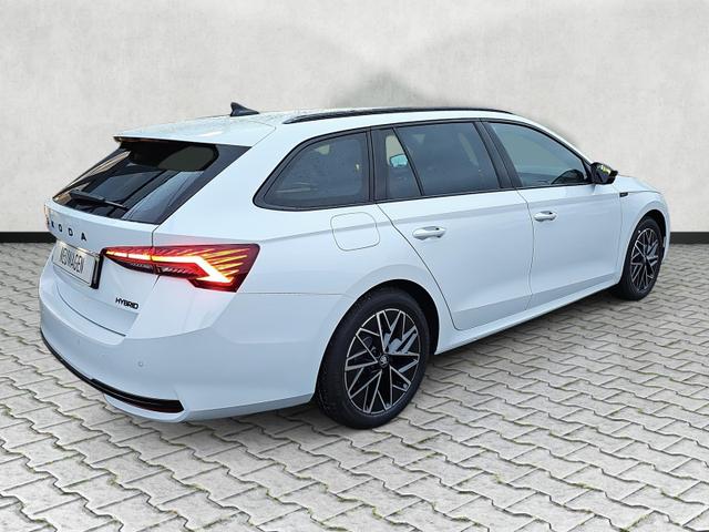 Skoda Octavia Combi 1.5 TSI mHEV 110 kW Sportline eTSI DSG Matrix 4JGa 