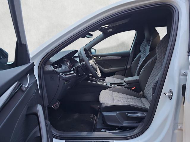 Skoda Octavia Combi 1.5 TSI mHEV 110 kW Sportline eTSI DSG Matrix 4JGa 