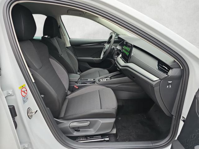 Skoda Octavia Combi 1.5 TSI mHEV 110 kW Selection eTSI DSG Navi AHK 
