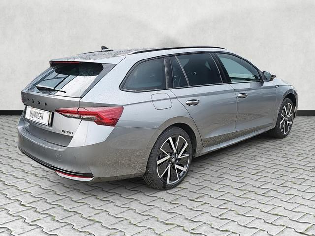 Skoda Octavia Combi 1.5 TSI mHEV 110 kW Sportline eTSI DSG Matrix AHK 
