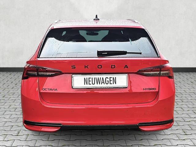 Skoda Octavia Combi 1.5 TSI mHEV 110 kW Sportline eTSI DSG Pano AHK 