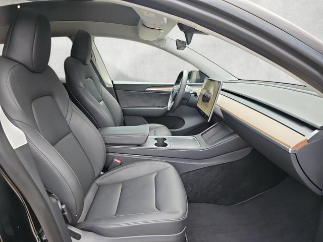 Tesla Model Y Long Range AHK 