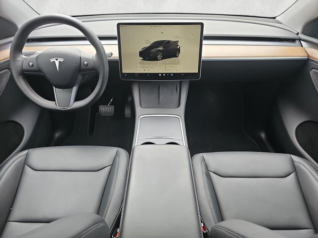 Tesla Model Y Long Range AHK 