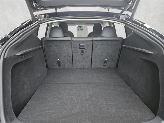Tesla Model Y Long Range AHK 