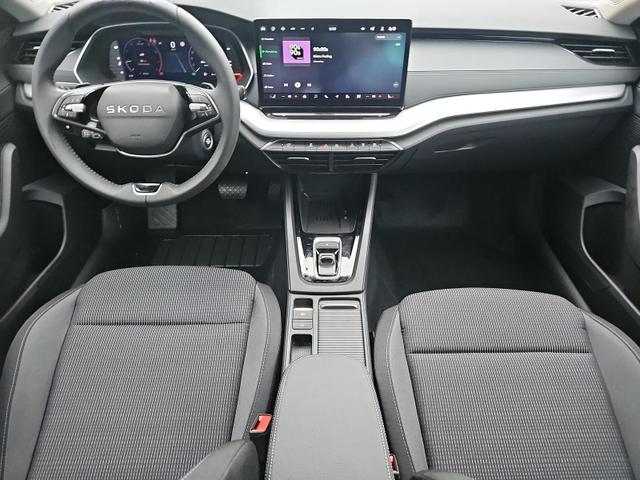 Skoda Octavia Combi 1.5 TSI mHEV 110 kW Selection eTSI DSG Navi AHK 