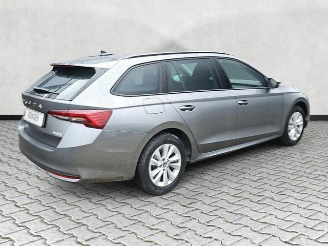 Skoda Octavia Combi 1.5 TSI mHEV 110 kW Selection eTSI DSG Navi AHK 