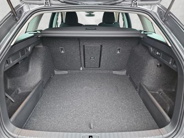 Skoda Octavia Combi 1.5 TSI mHEV 110 kW Selection eTSI DSG Navi AHK 