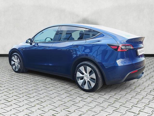 Tesla Model Y Long Range 19 Zoll Gemini 