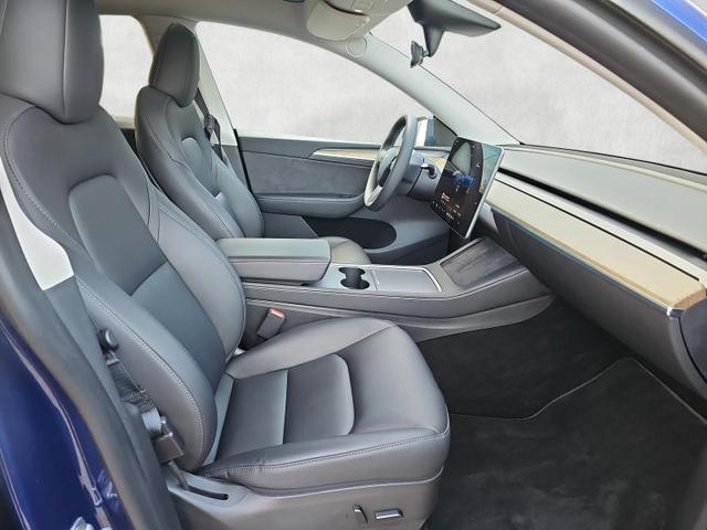 Tesla Model Y Long Range 19 Zoll Gemini 