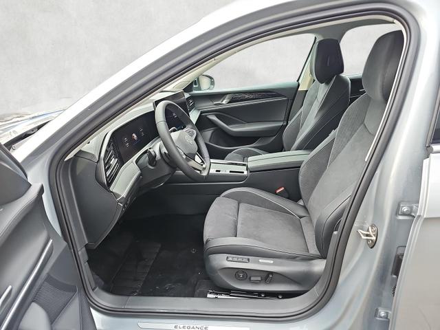 Volkswagen Passat Variant 2.0 TDI 110 kW Elegance DSG IQ.Light AHK 