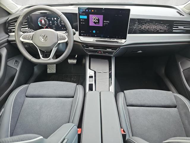 Volkswagen Passat Variant 2.0 TDI 110 kW Elegance DSG IQ.Light AHK 