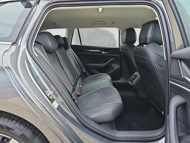 Volkswagen Passat Variant 2.0 TDI 110 kW Business DSG / ACC AHK 