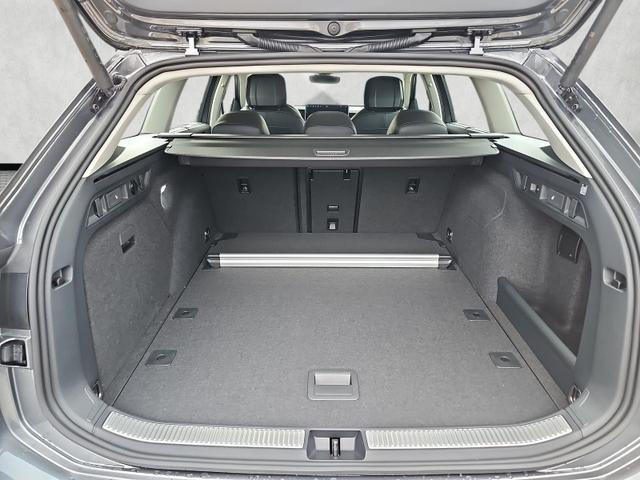 Volkswagen Passat Variant 2.0 TDI 110 kW Elegance DSG IQ.Light AHK 