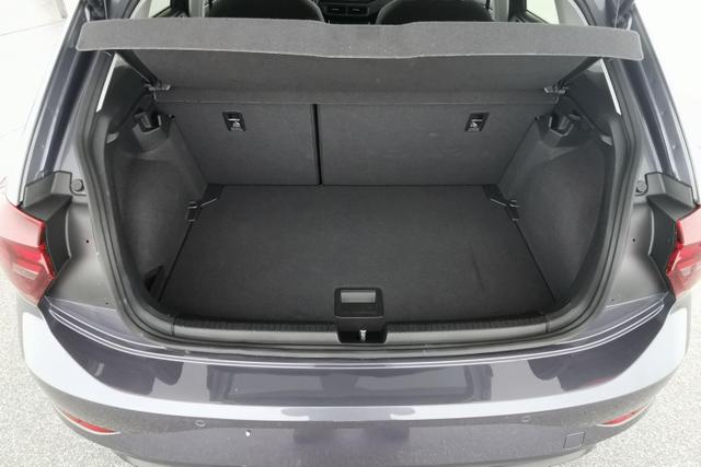 Volkswagen Polo LIFE 1.0 TSI / LED AppConnect&AppleCarPla 