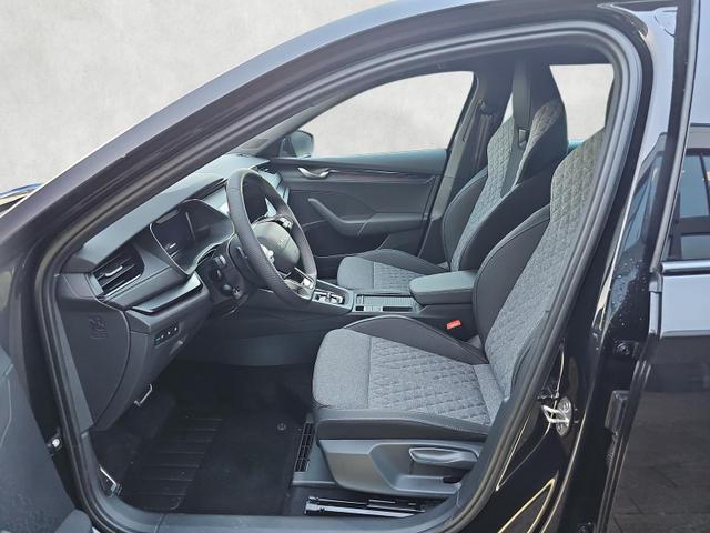 Skoda Octavia Combi 1.5 TSI mHEV 110 kW Sportline eTSI DSG Pano AHK 