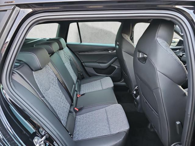 Skoda Octavia Combi 1.5 TSI mHEV 110 kW Sportline eTSI DSG Pano AHK 