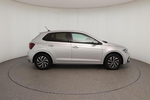 Volkswagen Polo LIFE 1.0 TSI / LED AppConnect&AppleCarPla 