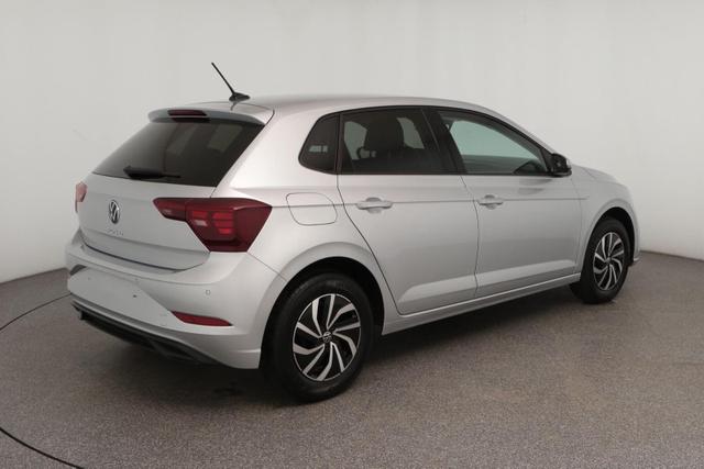 Volkswagen Polo LIFE 1.0 TSI / LED AppConnect&AppleCarPla 